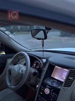 إنفينيتي QX70